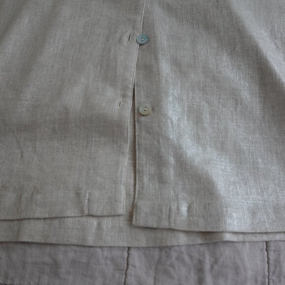 OffOn Oversized Shirt with Revere Collar (Metallic Linen) - Picture 5 of 8